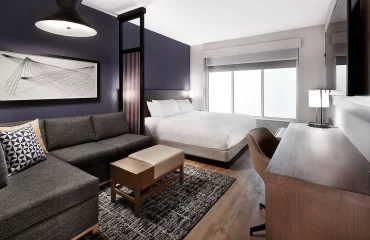 ATLZM-HP-P0487-King-Guestroom-Cozy-Corner-Sofabed.16×9